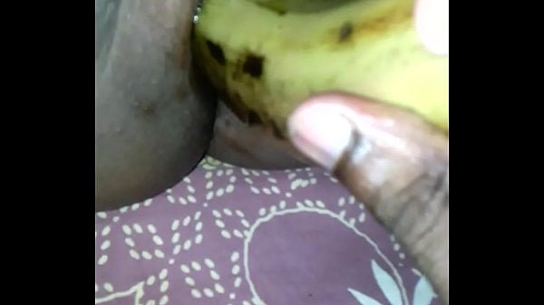 Tamil Woman Masturbates With Bananas
